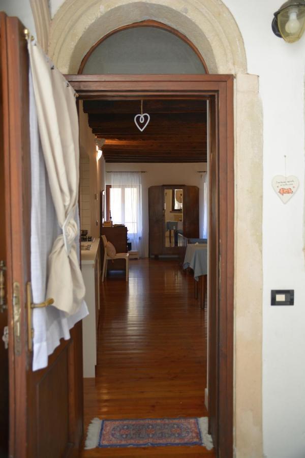 Accogliente Locale Con Terrazzo In Centro Storico Appartement Vittorio Veneto Buitenkant foto